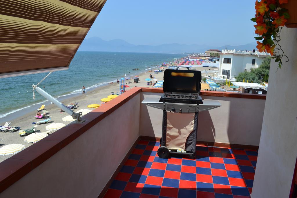 Casa Vacanze Dei Navigatori On The Sea ポンテカニャーノ エクステリア 写真